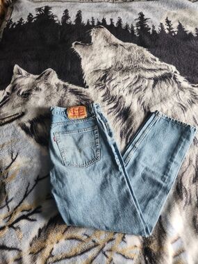 Levi's 502 Jeans